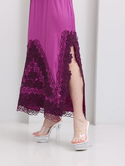Fuchsia Lace-appliqué Abaya - Image 3